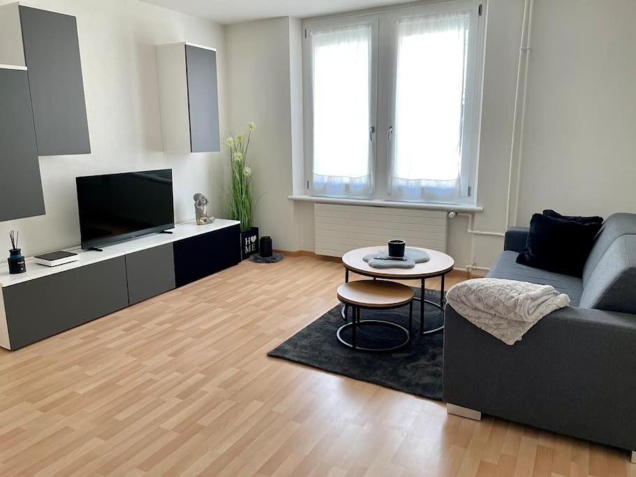 Gemuetliche Wohnung An Bester Lage Im Kreis 4 Zurique Exterior foto